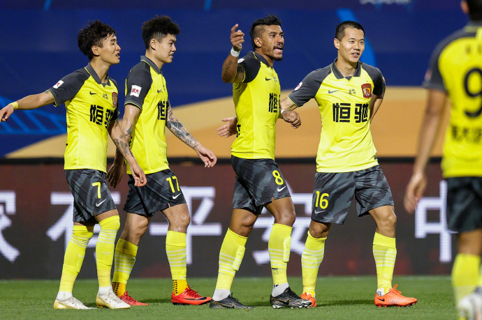 广州恒大|一场3-1验出恒大真核，登场后立刻稳定局面，成功化解深足攻势