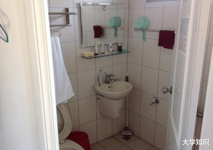 宿舍|大一新生们，这4个挑选宿舍床位的方法，你会吗？许多同学吃了亏