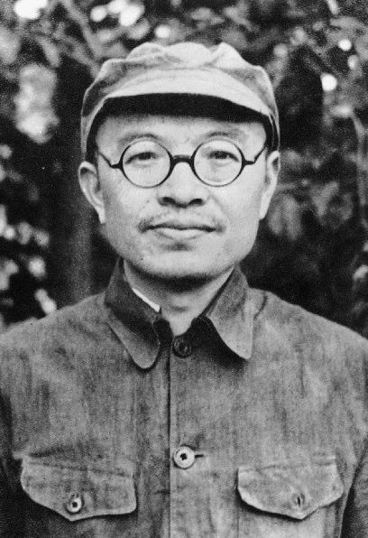 遵义会议|遵义会议后，成为我党总负责人的洛甫，为何后来没有消息了？