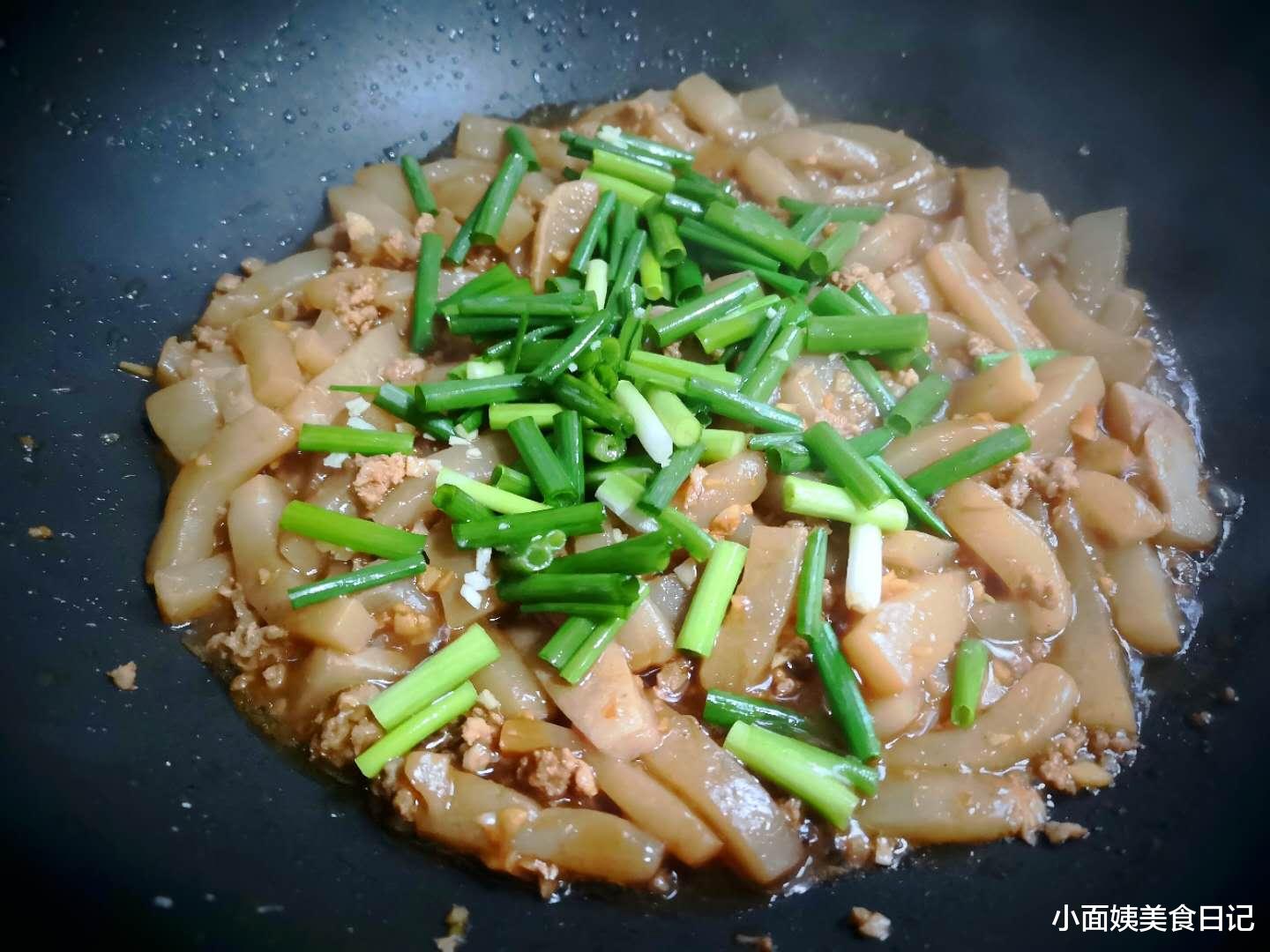 魔芋|一到秋季，这菜供不应求，一大早就抢光，爱美女人常吃不攒小肚子