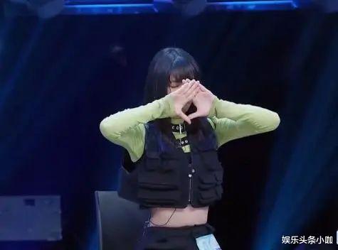 李幼斌@被骂到退赛,塑料姐妹别装了…