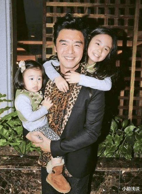 钟镇涛|与谭咏麟是好友,生意破产欠债2亿,如今65岁开演唱会坐无空席