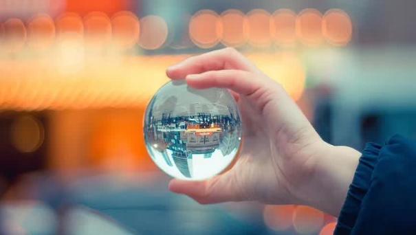 『创业板』终于有人说出股市实话:为什么全世界市场都是T+0,只有A股是T+1,难道是在保护股民吗?