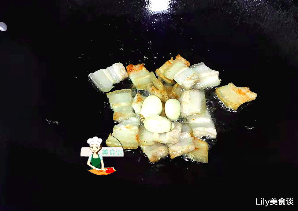 五花肉|冷天吃这菜，比牛奶强！焖一焖就上桌，高蛋白好吸收，常吃身体棒