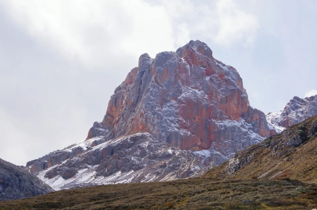 九寨沟@比九寨沟美，比稻城迷人！藏在川西的这个“徒步天堂”，人少景美还免费！