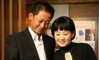许晴|51岁的许晴不婚不育，她终于承认：如果他没有死，我已是孩子妈