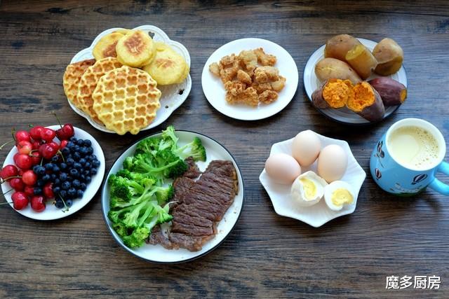 「西兰花」妈妈每天六点起，亲手做早餐，七天不重样！网友：这家孩子真幸福