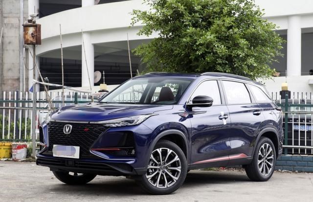 长安CS75|手握10万，比亚迪宋PLUS和长安CS75 PLUS哪个好？对比后就知道