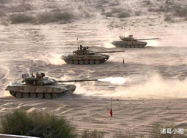 「印度」重装部队进入一级战备，印度在边境开始全面戒备，军方获得开战权