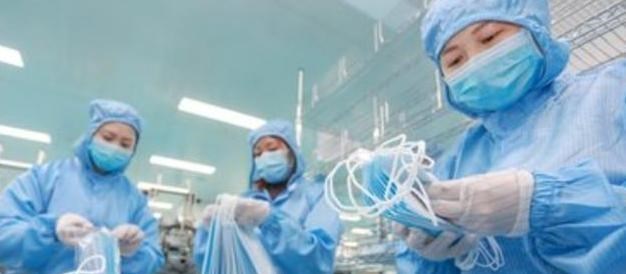 让恨变成太俗气的事 中国又火了,全球每人获40只中国口罩,今年春节真的要加班了