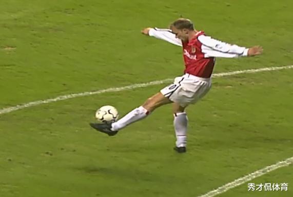 段刘愚|中超再现神奇表演，鲁能天才复制博格坎普过人，外援中卫狼狈倒地
