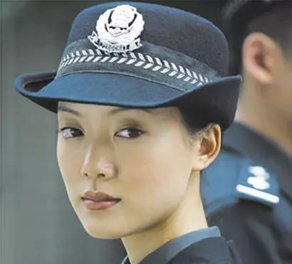 胡静@她们个个都是大美人 但都始终没能大红起来！