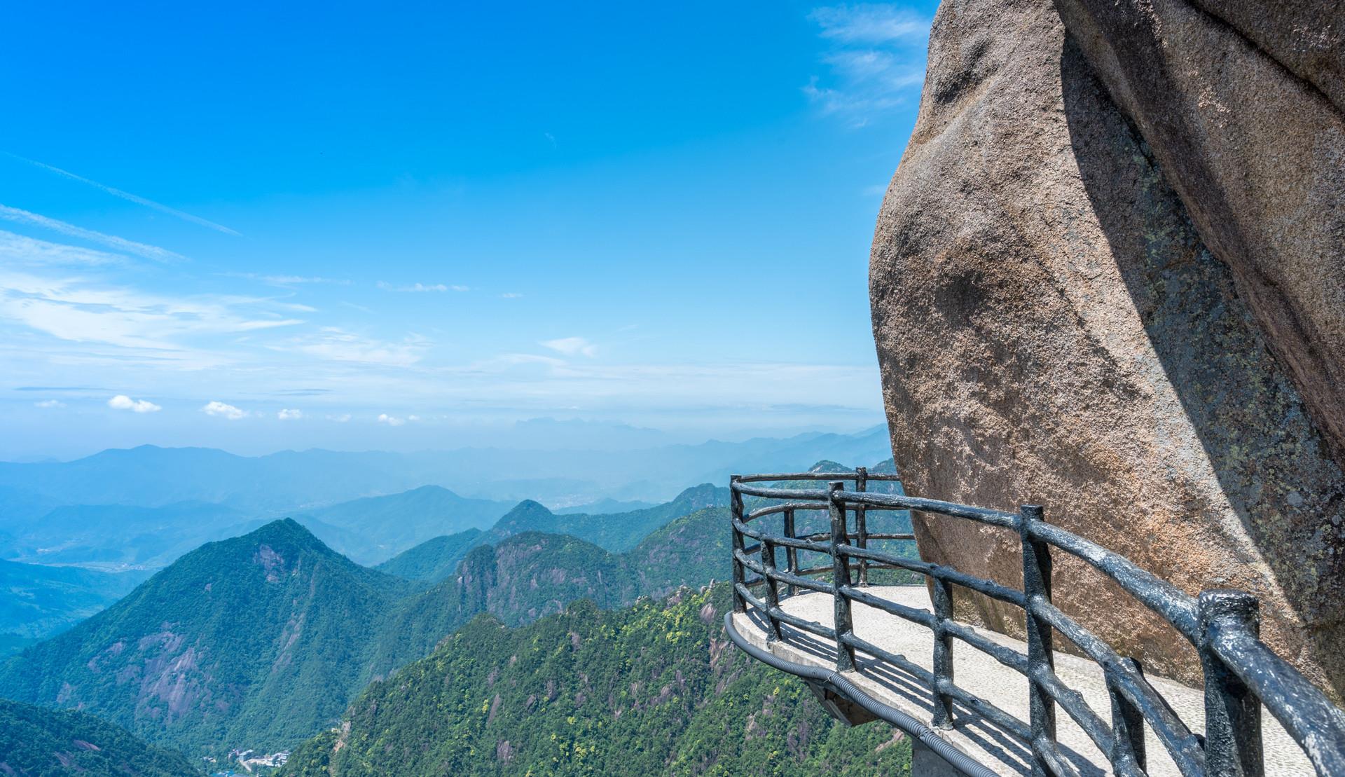 旅行|国庆节最适合去的8大旅行目的地，能避开人山人海，还有绝美秋色