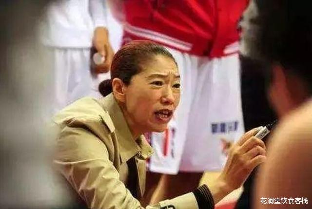 中国女篮▲还记得92奥运拿亚军的中国女篮吗？她们目前都在哪里啊？好怀念！