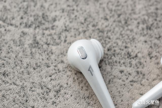 华为手机|无论是自用或者送女友,这条真无线耳机或许是最好选择