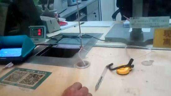 支付宝|一发工资就转到微信、支付宝好吗？银行职员：对储户影响很大！