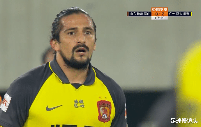 山东鲁能|2-1!4连胜!中超8冠王踢疯了,领先鲁能11分,李霄鹏遭暴击