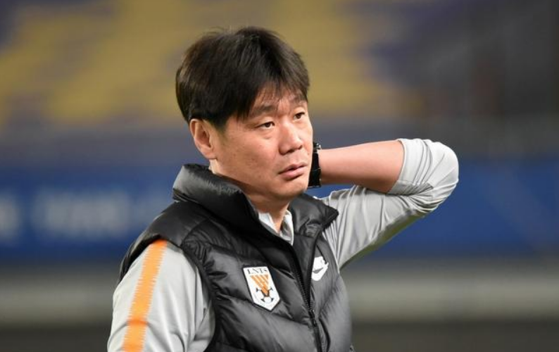 山东鲁能▲李霄鹏全面升级阵容!鲁能这套433可叫板恒大,卡帅难保中超冠军