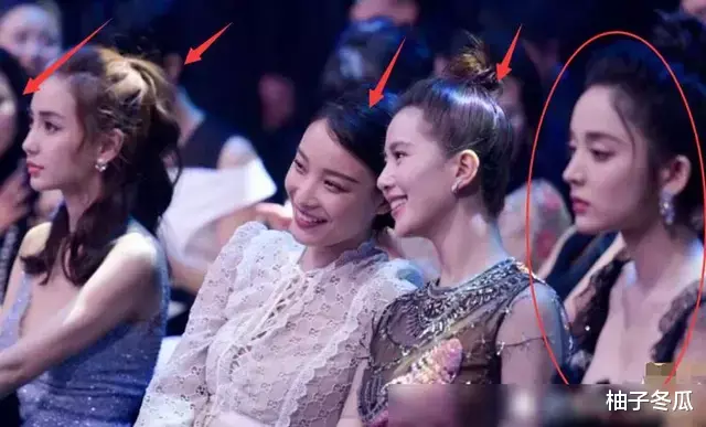 古力娜扎|娱乐圈女明星交际多重要？当古力娜扎和四大花旦同台，一个人孤零零