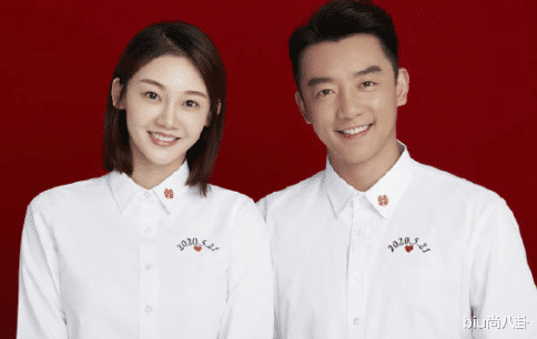 「郑恺」婚后和baby录节目咋办？看看郑恺的做法，中间能坐下个成年人