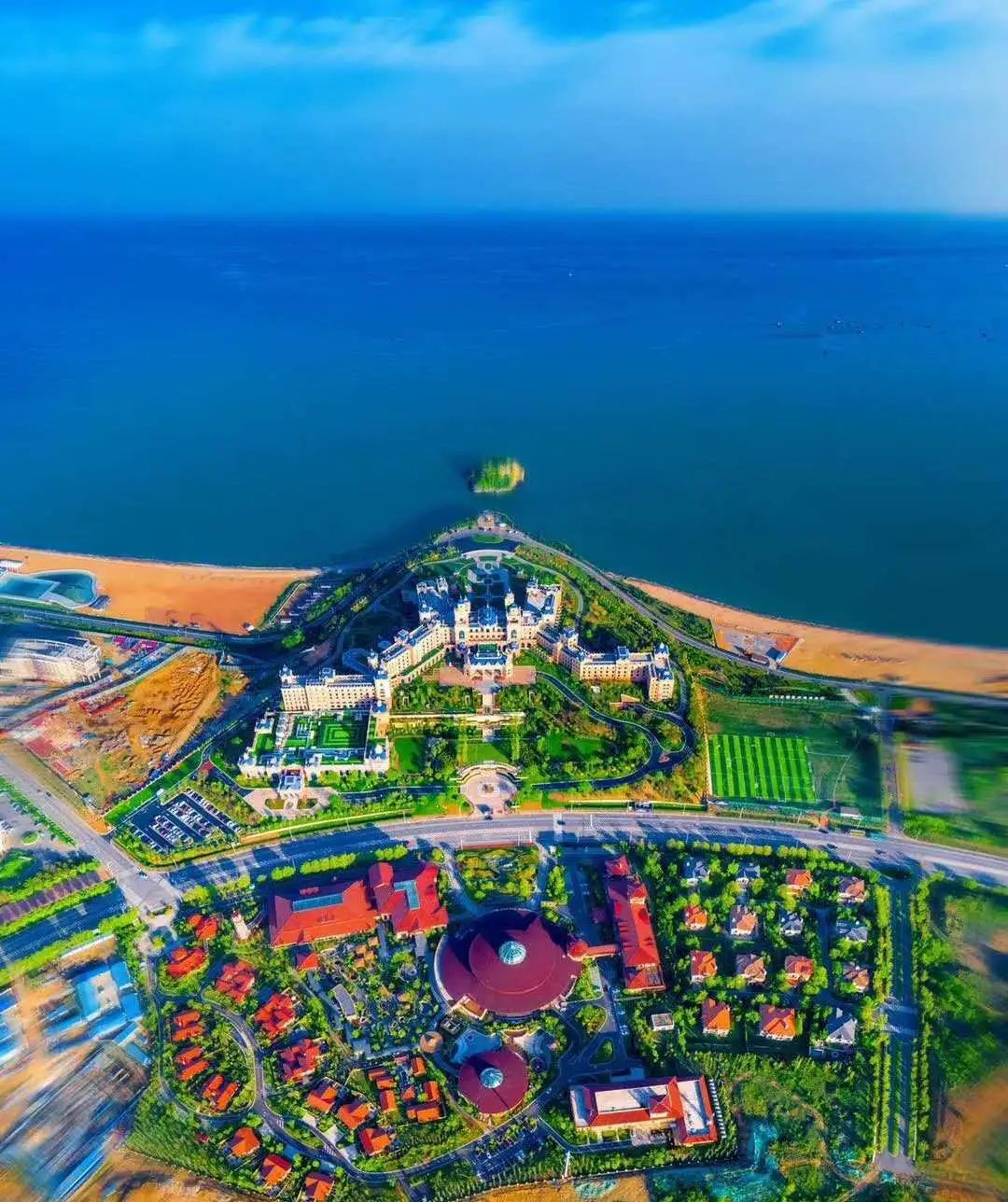 『李小平』小伙“大连”要回大连啦!五架包机编队飞行,531名“大连白衣英雄”明天回家!