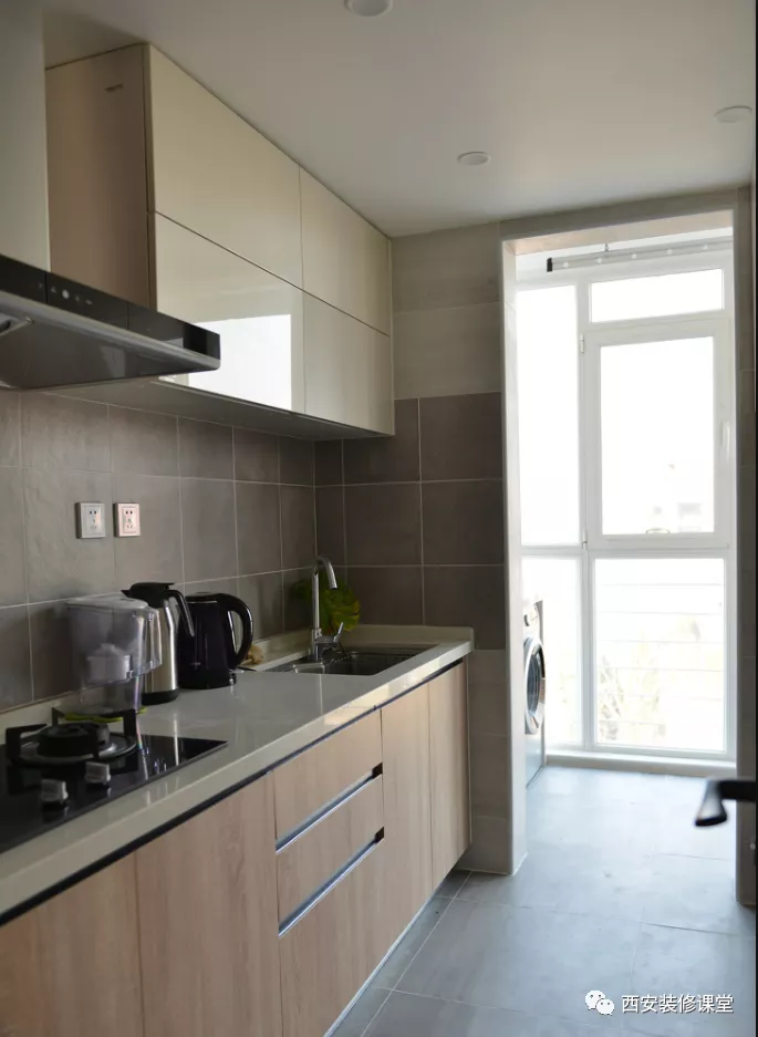 @吊柜压抑，怎么办？厨房就有12种办法