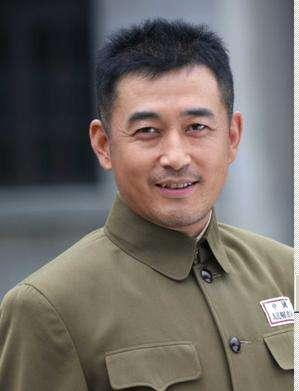 电影|同名电影改编的谍战剧,已超越原作,高分冷门,绝对值得一看!