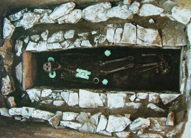 窦唯▲盗墓贼姚玉忠寻宝从不用高科技，为何一找一个准，原来他有这本事