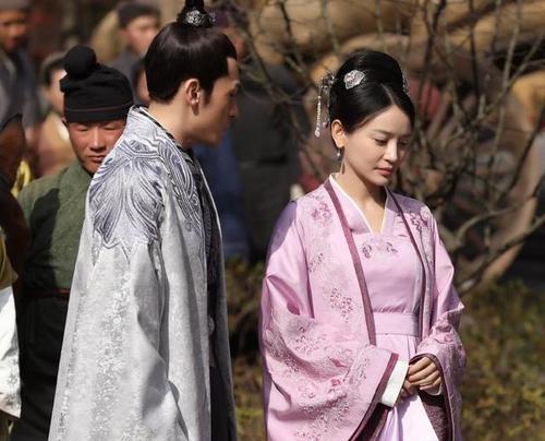 梁晗@《知否知否》盛家四个女婿结局，梁晗落魄，而文炎敬却最后逆袭！