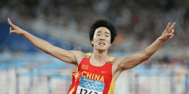 意大利队▲32岁体操功勋体重飙升80斤,管不住嘴?身价千万仍单身,很着急