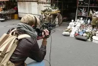 []古玩收藏市场升级，如何走好收藏这条路？