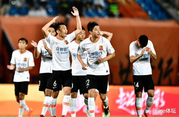 中超|中超头号黑马捡到宝！引进三大新援没花一分钱，或成争冠搅局者