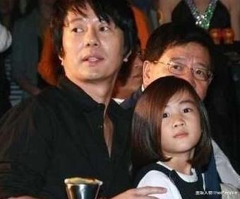 姐姐|和成龙暧昧、抛弃高晓松、害于和伟离婚？姐姐们兴风作浪的上位史