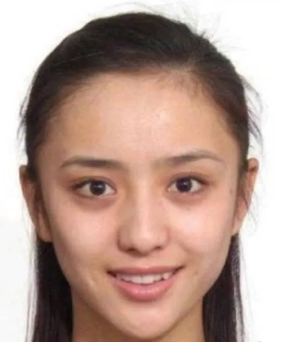 景甜■景甜晒新照大变脸，她到底对自己下了什么狠手？