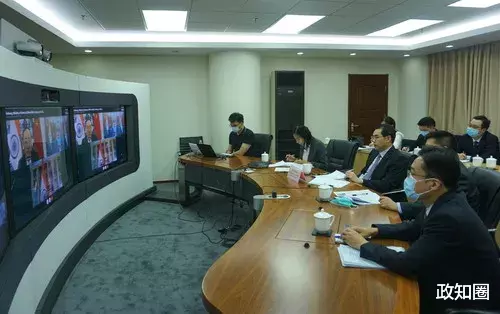 [高原]中印两军昨晚激烈肢体冲突，今天军报头版发重要消息