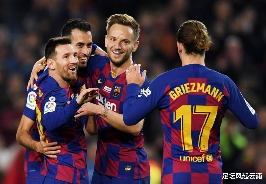 [曼联]高下立判！皇马全体队员愉快接受降薪 巴萨球员却还在斤斤计较