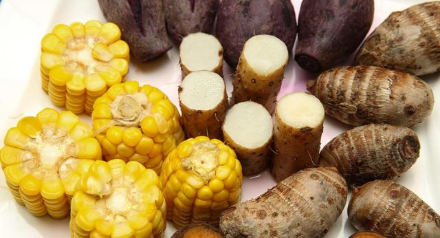 『血糖』空腹血糖多少才算正常？学会这两招，血糖很难高上去