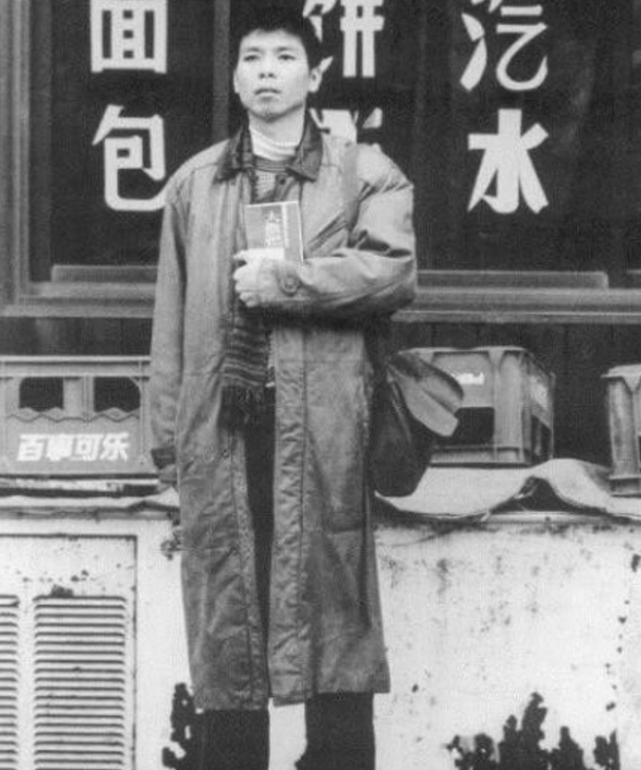 「戴笠」你闻所未闻的老照片：穿“隐形衣”的梦露，给老婆捏脚的奥巴马