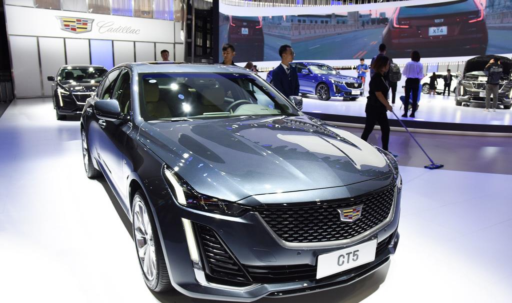 [凯迪拉克]30万提辆凯迪拉克CT5值吗？行驶2170公里后，车主憋了几句话要说