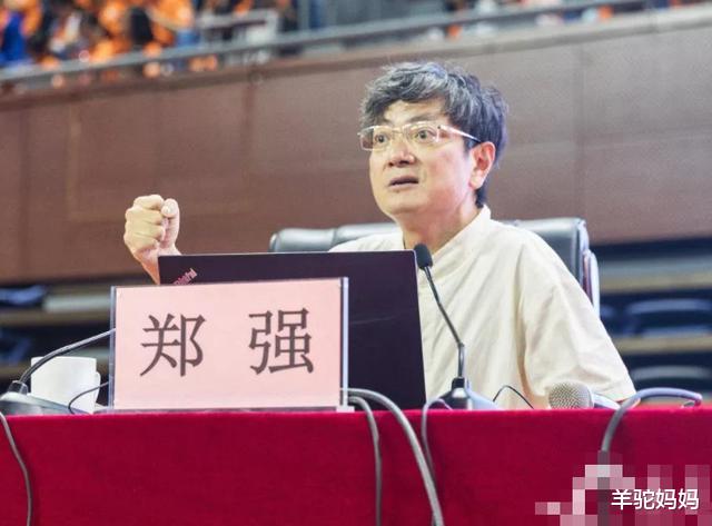 郑强|要不要把英语“踢出”高考？浙大教授郑强观点犀利，引得众人掌声