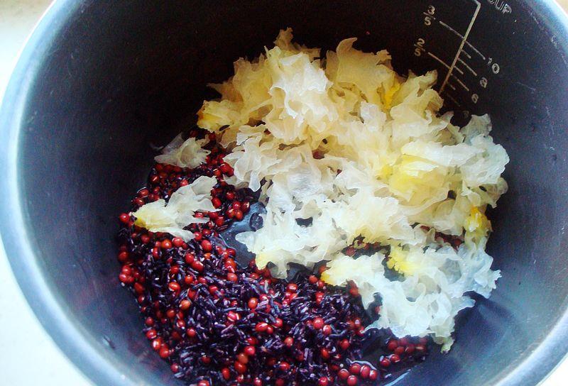 银耳|三伏天女人这样吃早餐，一锅出来，软糯香浓好消化，身体棒气色好