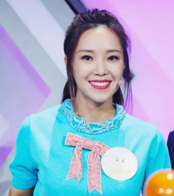 云朵|云朵不再隐瞒，坦言与刀郎的另一种关系，难怪会住在刀郎家6年