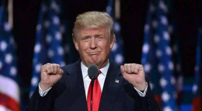 「美国国债」美国借债成瘾？24国抛美债，美却再发3万亿，最大“接盘侠”出现！