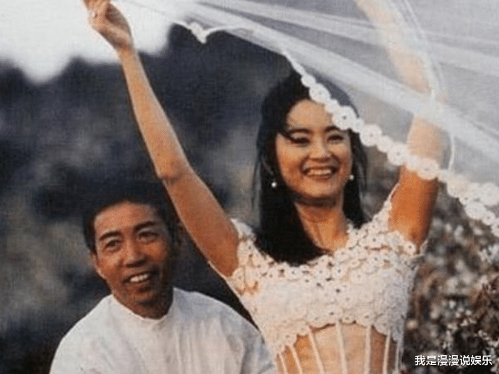 #蒋勤勤#“好白菜被猪拱了”的四位女明星：长相美若天仙，个个嫁给丑丈夫