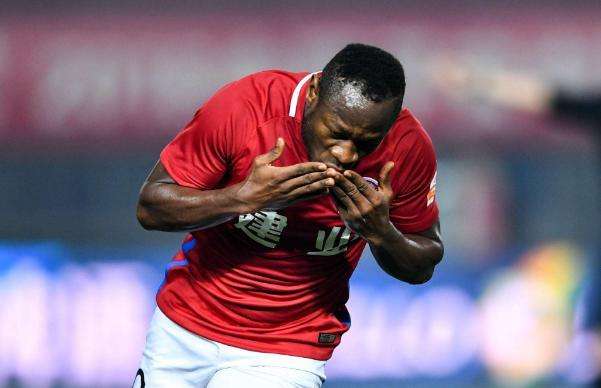 热刺|头牌离队难归!中超最惨一队5铁人太悲壮,硬杠苏宁仅剩唯一优势