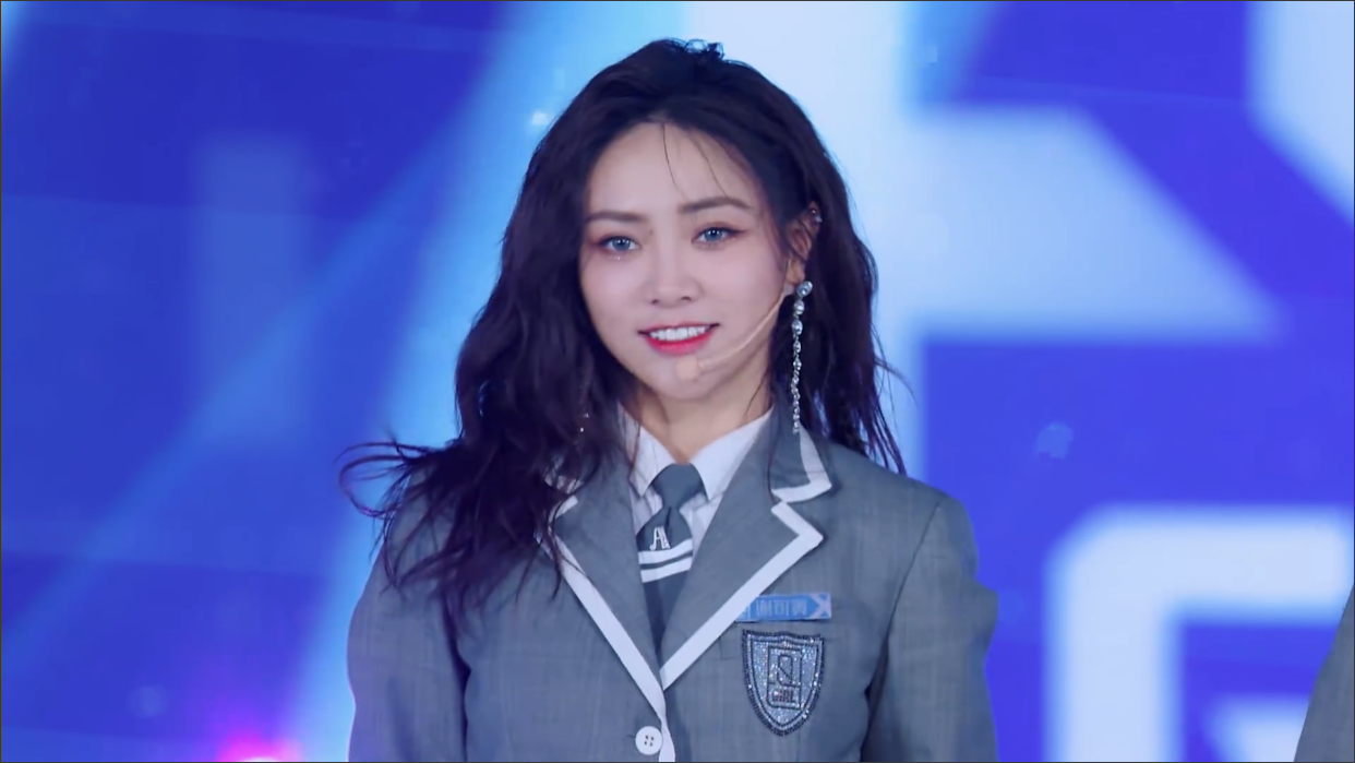 『蔡徐坤』《青春有你2》主题曲MV曝光，王承渲登上主舞台，冰清玉洁姐妹不见踪影