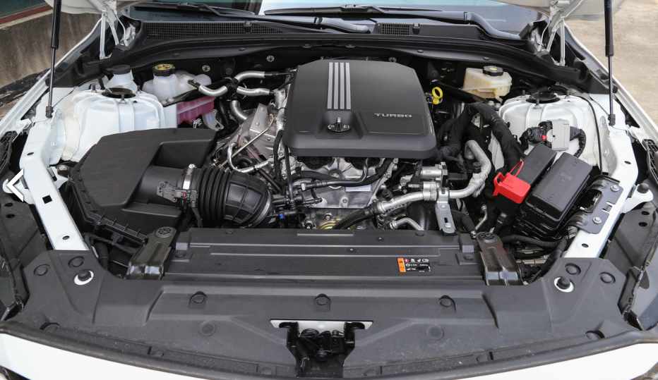 荣威rx3|甩掉“七折凯”称号，凯迪拉克CT5站了起来，8月斩获4624辆