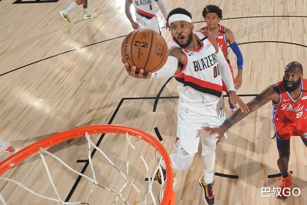 达米恩·利拉德|51+7+3！利拉德赛后公开道歉，湖人腹背受敌，安东尼美梦要成真了