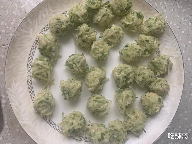 萝卜|天凉了,我家隔几天吃一次,一次做一大盆,随吃随取,太香了