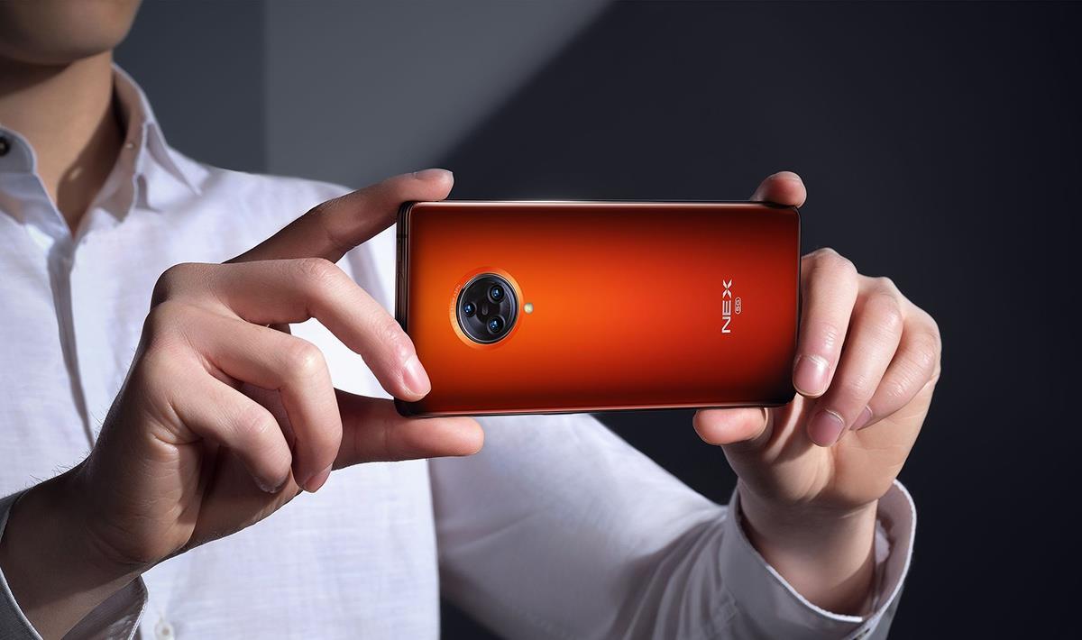 realme X@充电最快的5部手机:最快28分钟充满,第三价格最贵,38分钟充满